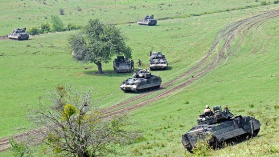 28127415474_9850a14c95_z